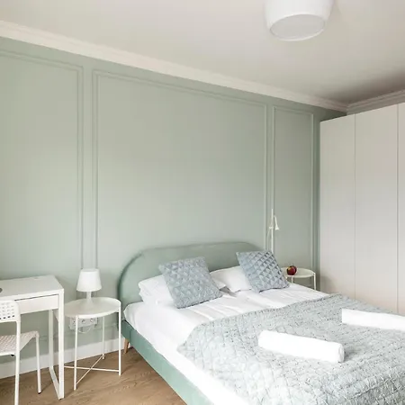 Shortstaypoland Racjonalizacji * Warsaw